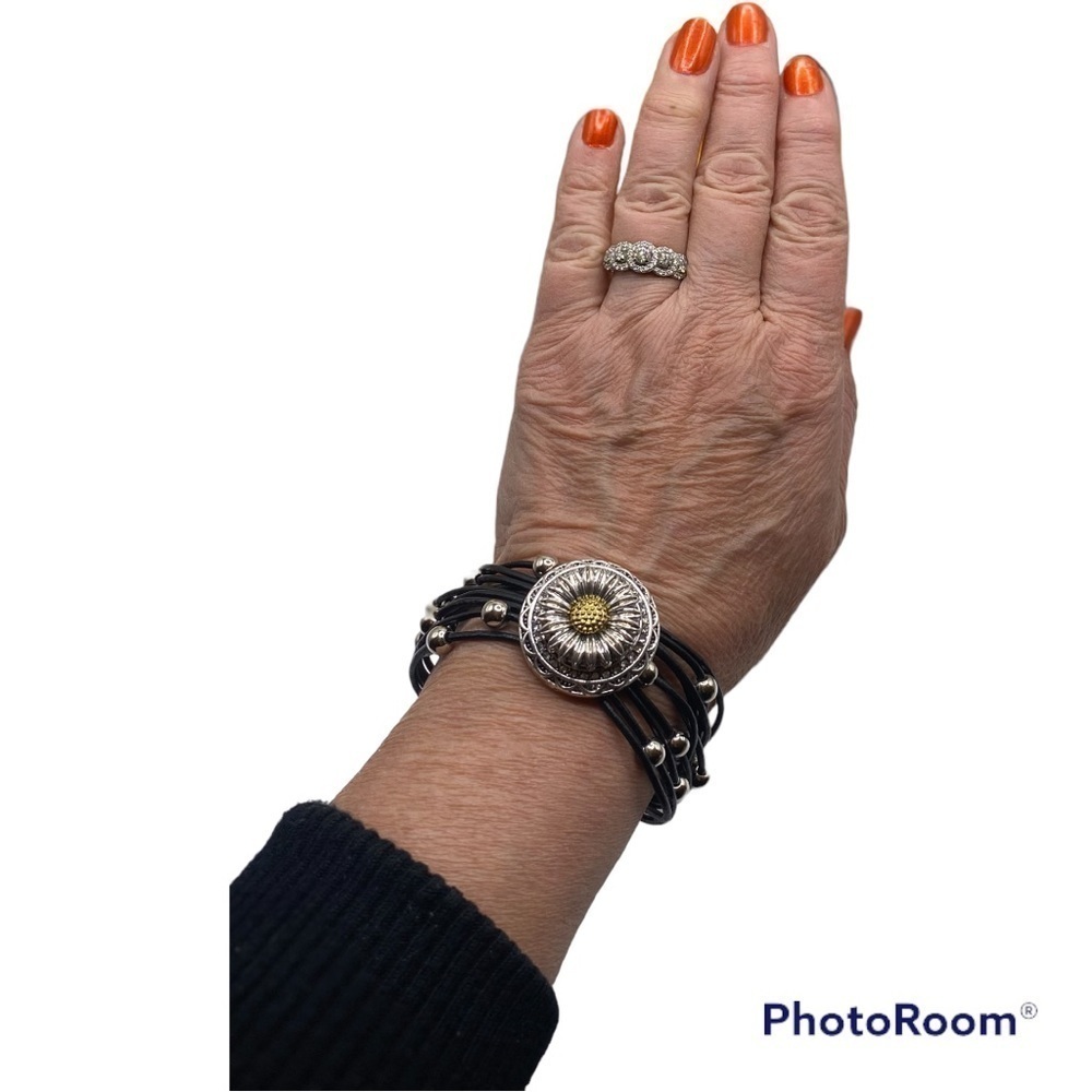 Sparkling Black Snap Jewelry Bracelet with silver balls & Sunflower Snap! VIDEO!